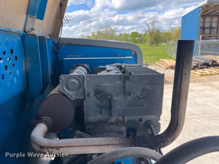 image for item LD9490 2006 Genie  S-65 boom lift