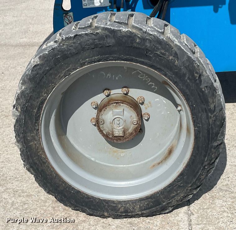 image for item LD9490 2006 Genie  S-65 boom lift