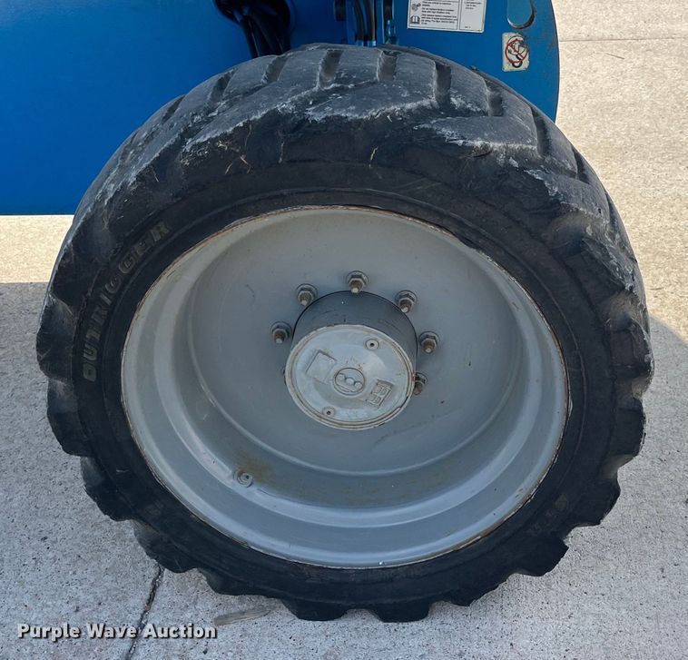 image for item LD9490 2006 Genie  S-65 boom lift