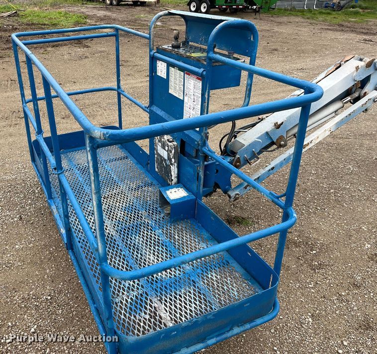 image for item LD9493 2013 Genie  S-85 boom lift