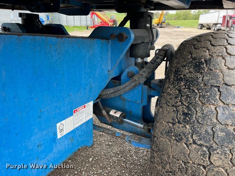 image for item LD9493 2013 Genie  S-85 boom lift