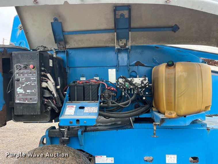 image for item LD9493 2013 Genie  S-85 boom lift