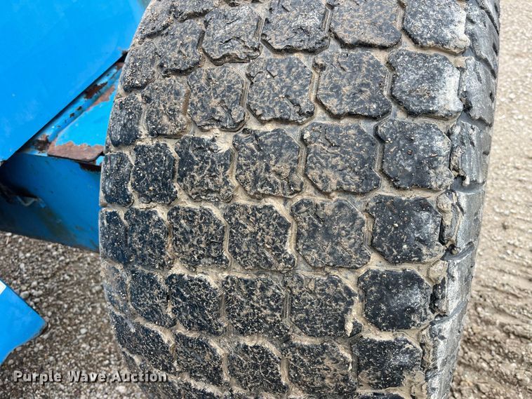 image for item LD9493 2013 Genie  S-85 boom lift