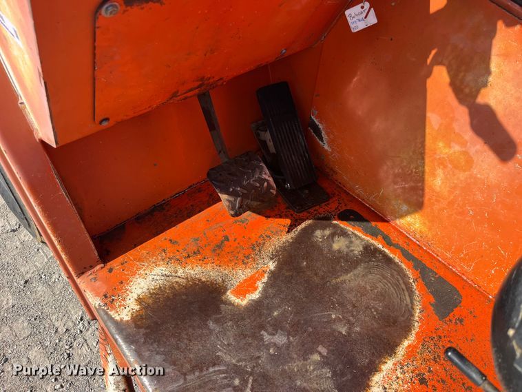 image for item LD9499 2003 Sky Trak 8042 telehandler