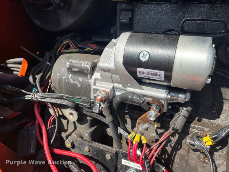 image for item LD9499 2003 Sky Trak 8042 telehandler