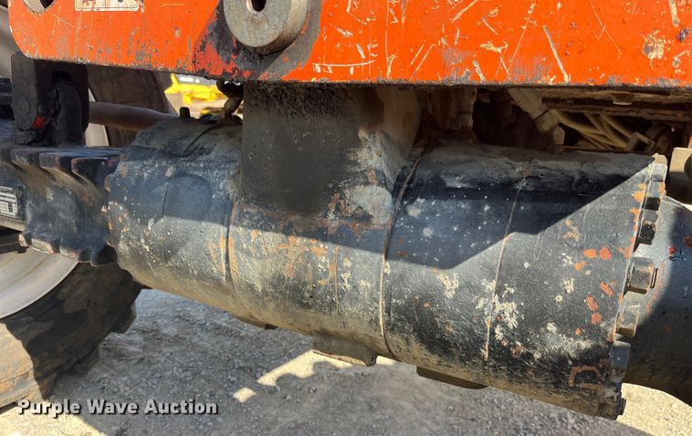 image for item LD9499 2003 Sky Trak 8042 telehandler