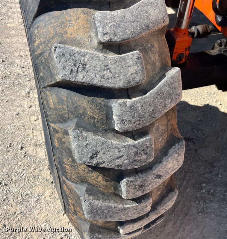 image for item LD9499 2003 Sky Trak 8042 telehandler