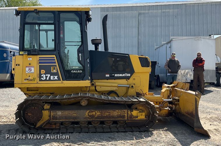 image for item LD9502 2006 Komatsu  D37PX-21A dozer