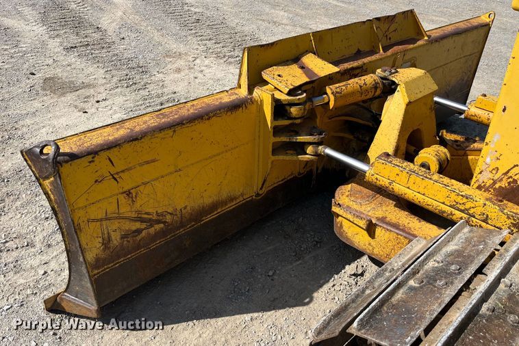 image for item LD9502 2006 Komatsu  D37PX-21A dozer
