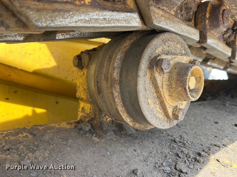 image for item LD9502 2006 Komatsu  D37PX-21A dozer