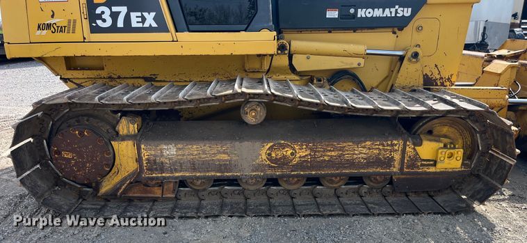 image for item LD9502 2006 Komatsu  D37PX-21A dozer