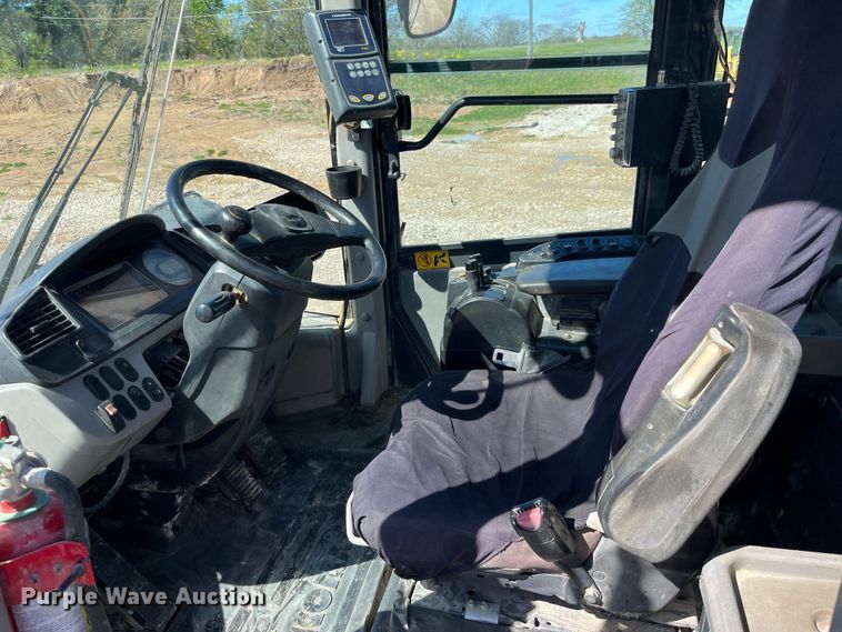 image for item LD9503 2014 Komatsu  WA470-7 wheel loader