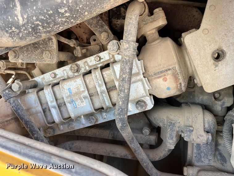 image for item LD9503 2014 Komatsu  WA470-7 wheel loader