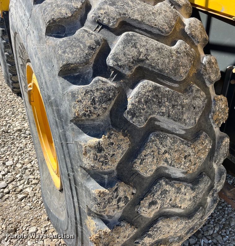 image for item LD9503 2014 Komatsu  WA470-7 wheel loader