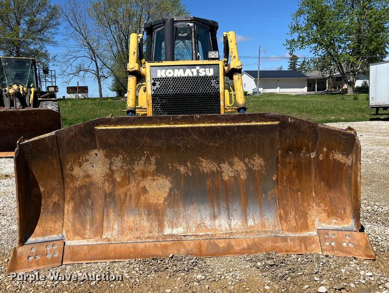 image for item LD9504 1996 Komatsu  D65EX-12 dozer