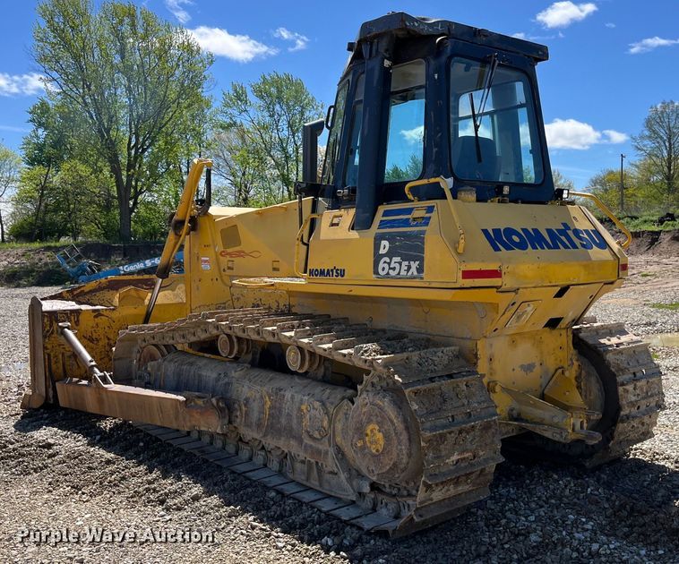 image for item LD9504 1996 Komatsu  D65EX-12 dozer
