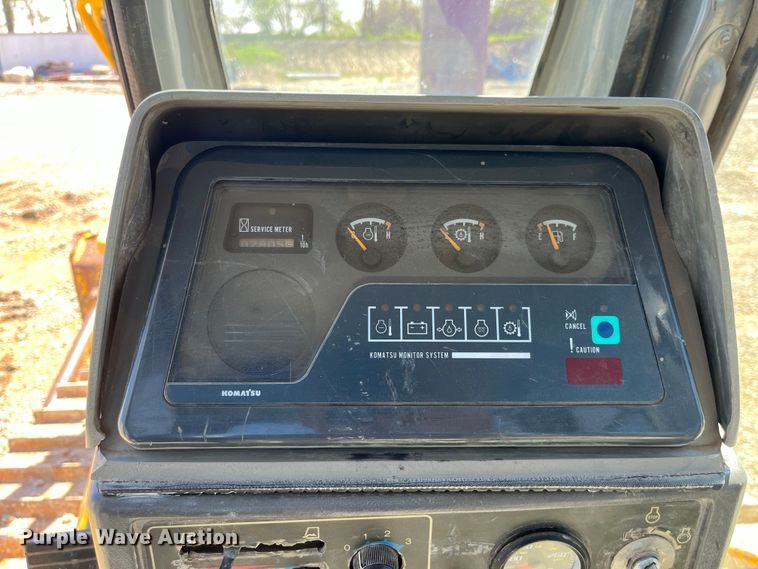 image for item LD9504 1996 Komatsu  D65EX-12 dozer