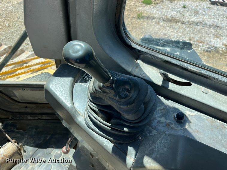 image for item LD9504 1996 Komatsu  D65EX-12 dozer