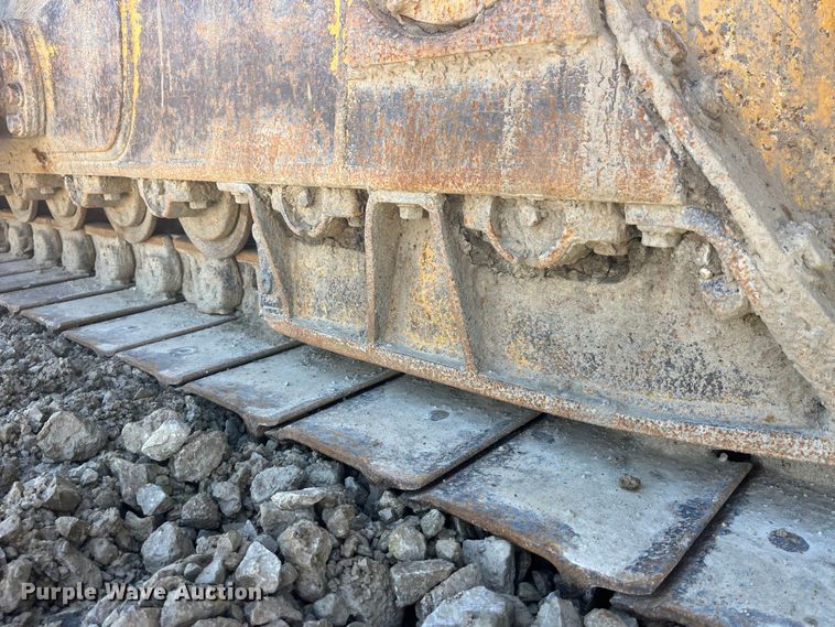 image for item LD9504 1996 Komatsu  D65EX-12 dozer