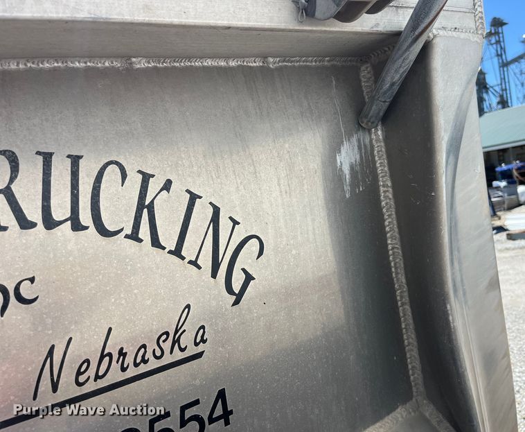 image for item LD9510 Dump truck bed