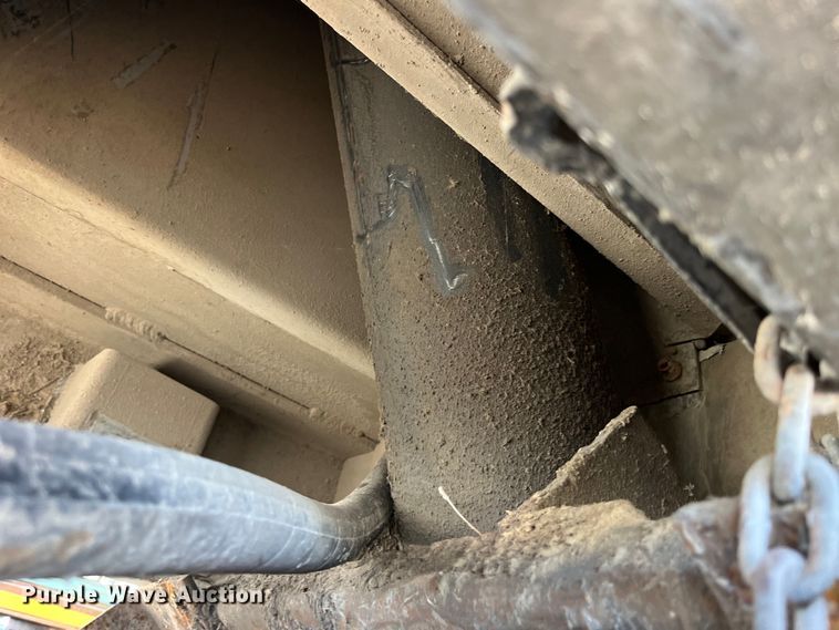 image for item LD9510 Dump truck bed