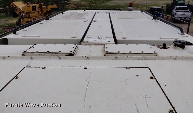 image for item LO9002 2013 CMI PR-860 cold planer