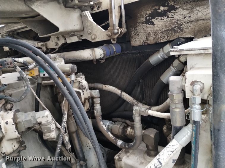 image for item LO9002 2013 CMI PR-860 cold planer