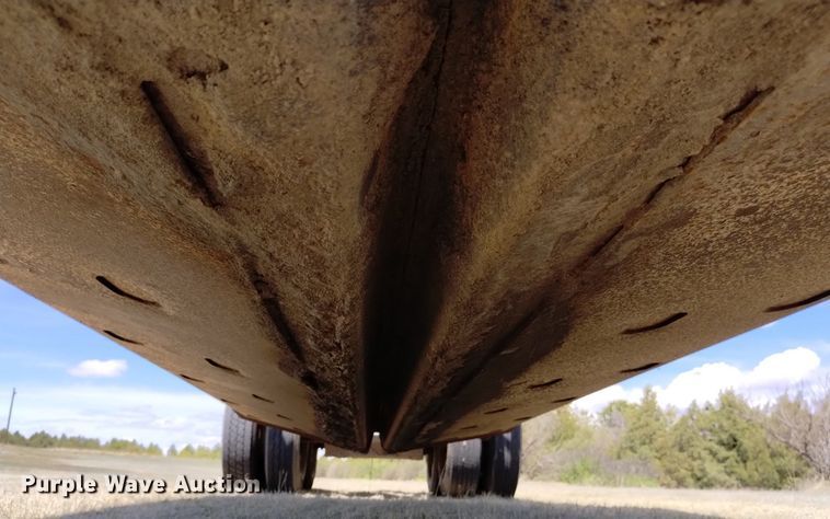 image for item LO9025 2015 Manac 4B240A200 bottom dump trailer