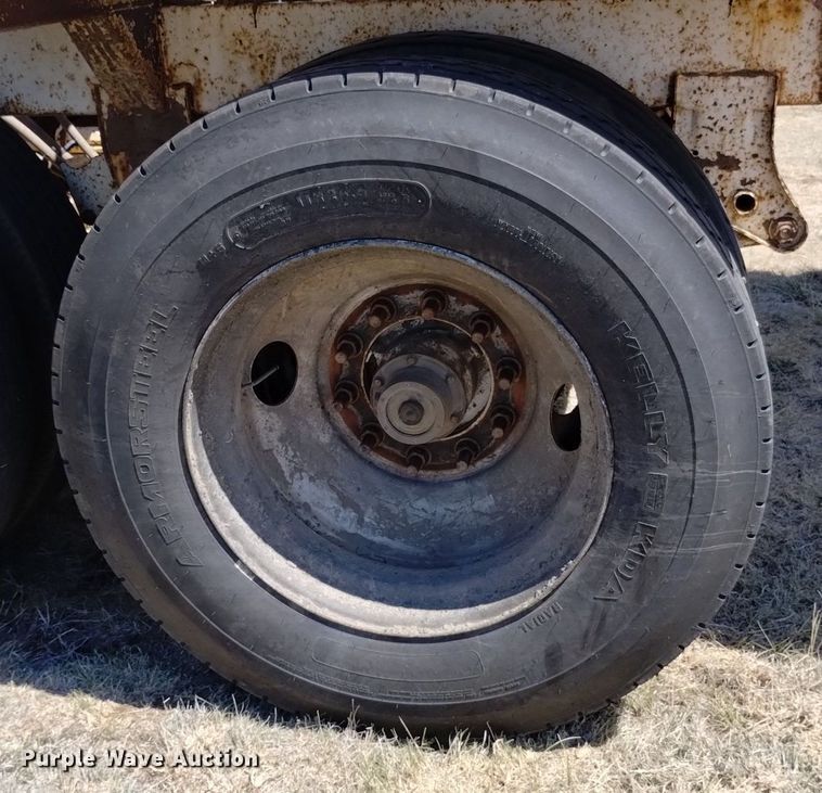 image for item LO9025 2015 Manac 4B240A200 bottom dump trailer