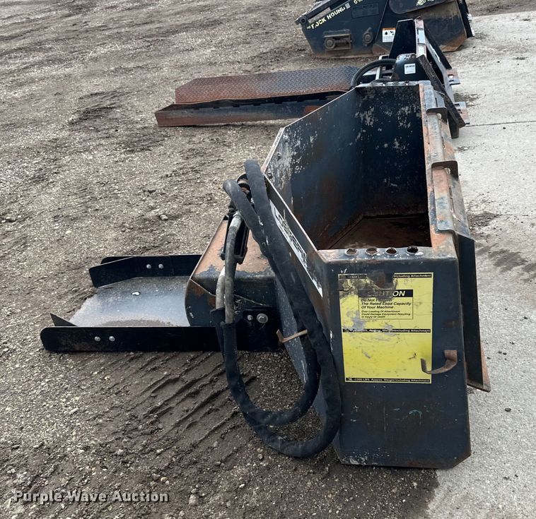 image for item LR9303 Loegering  Mud Bucket  skid steer concrete placer 
