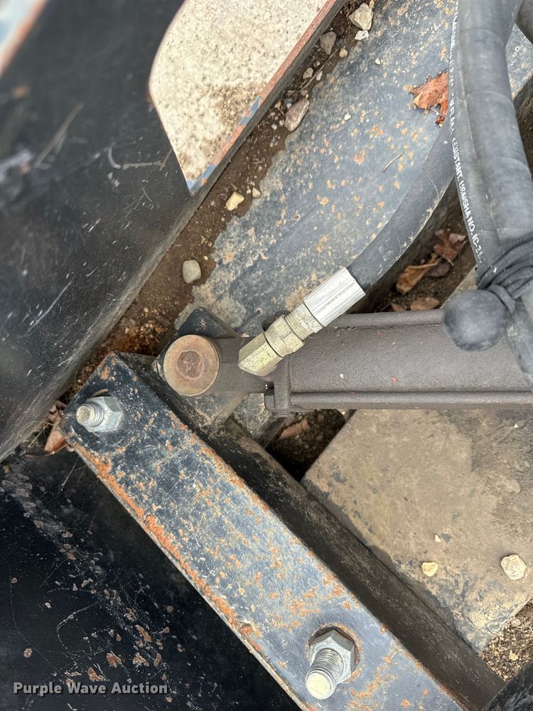 image for item LR9304 Skid steer nursery jaw