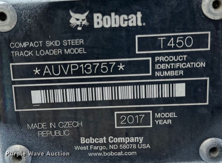 image for item LR9311 2017 Bobcat T450 skid steer loader