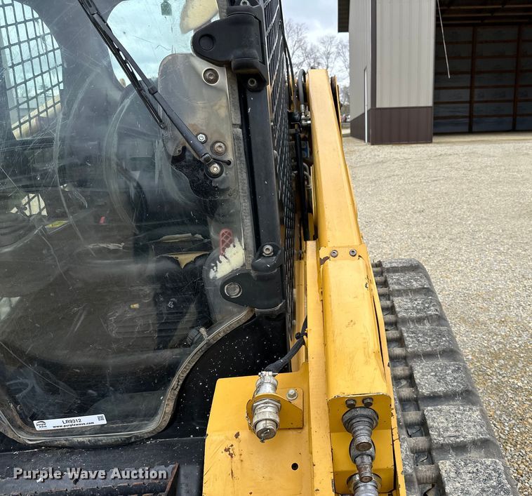 image for item LR9312 2015 Caterpillar 279D skid steer loader