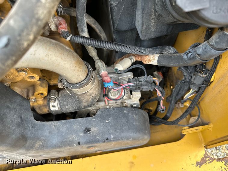 image for item LR9312 2015 Caterpillar 279D skid steer loader