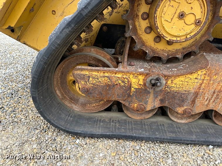 image for item LR9312 2015 Caterpillar 279D skid steer loader