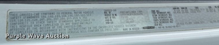 image for item LR9314 2001 Freightliner FL112 volumetric concrete mixer truck