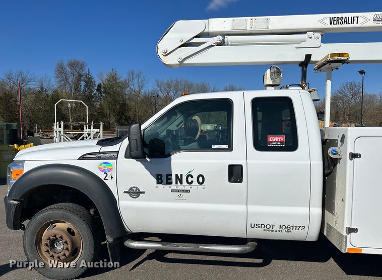 image for item LR9316 2015 Ford  F550 SuperCab bucket truck