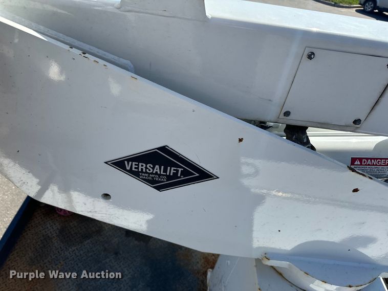 image for item LR9316 2015 Ford  F550 SuperCab bucket truck