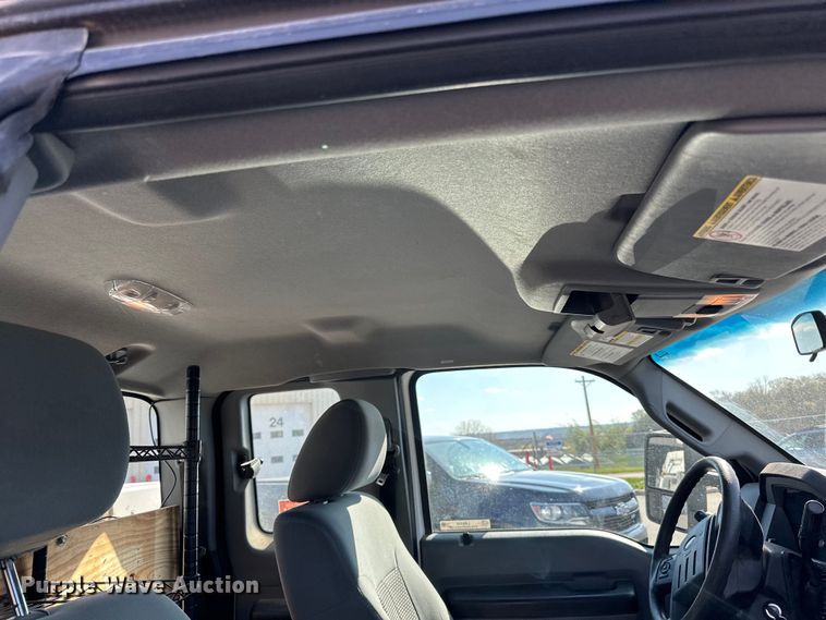 image for item LR9316 2015 Ford  F550 SuperCab bucket truck