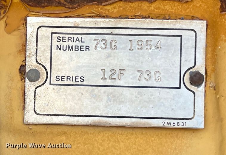 image for item LU9842 1967 Caterpillar 12F rigid frame motor grader