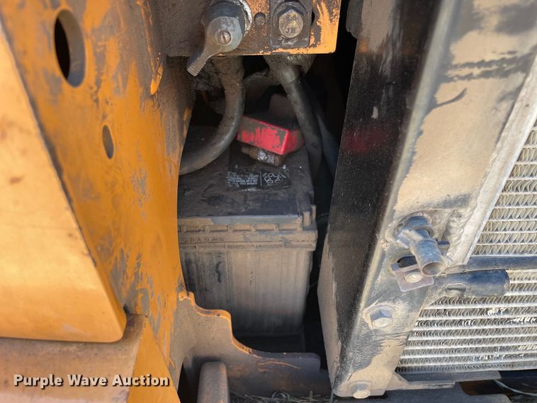 image for item LW9016 2011 Case SV185 skid steer loader