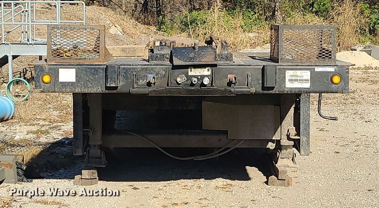 image for item MJ9525 2015 Landoll tilt deck equipment trailer