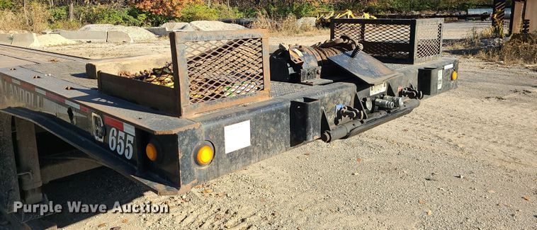 image for item MJ9525 2015 Landoll tilt deck equipment trailer