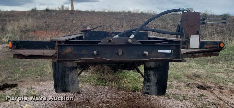 image for item ML9285 1995 roll-off container trailer