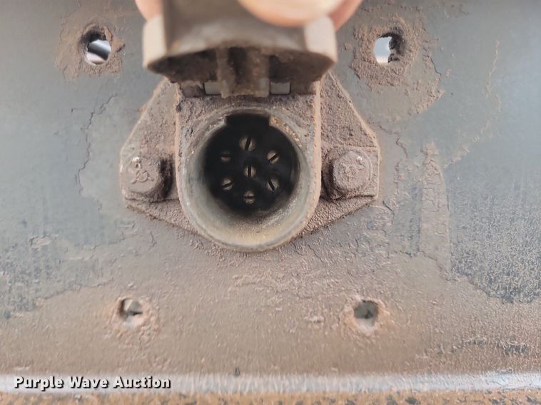 image for item ML9285 1995 roll-off container trailer