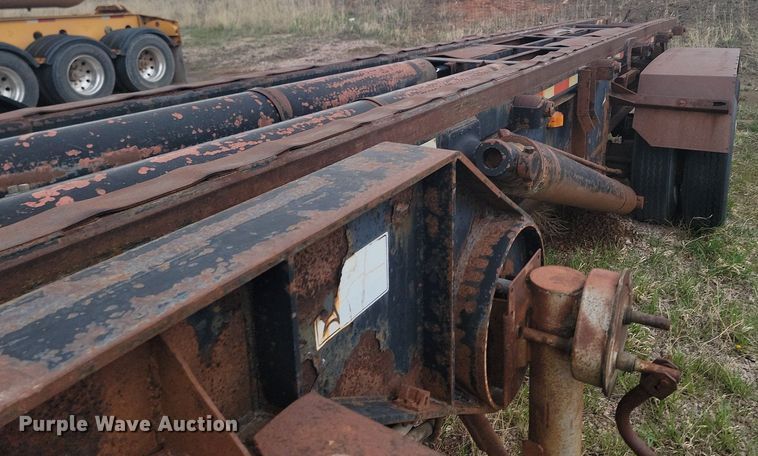 image for item ML9285 1995 roll-off container trailer