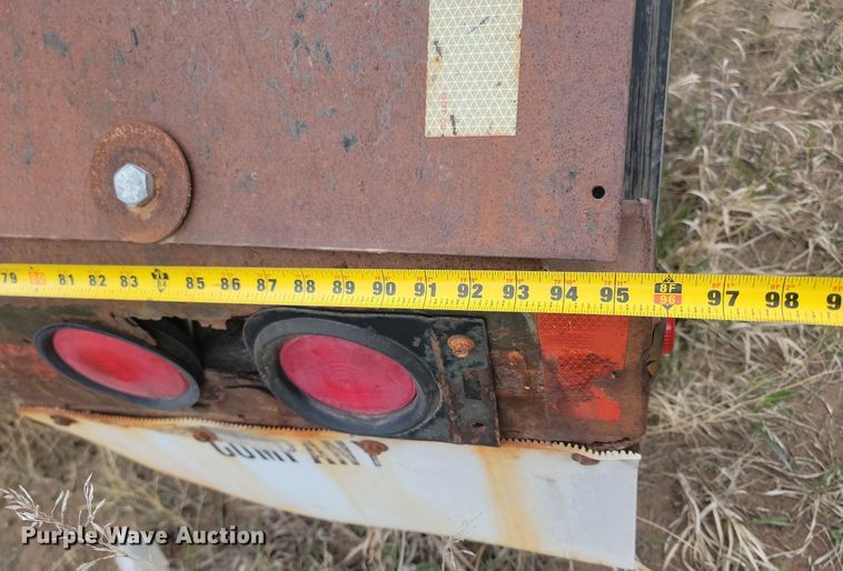 image for item ML9285 1995 roll-off container trailer