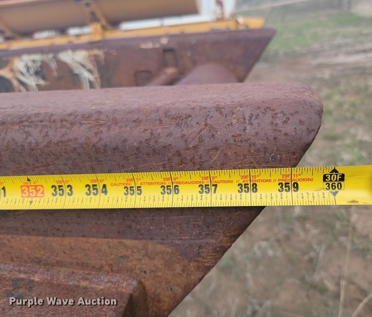 image for item ML9285 1995 roll-off container trailer