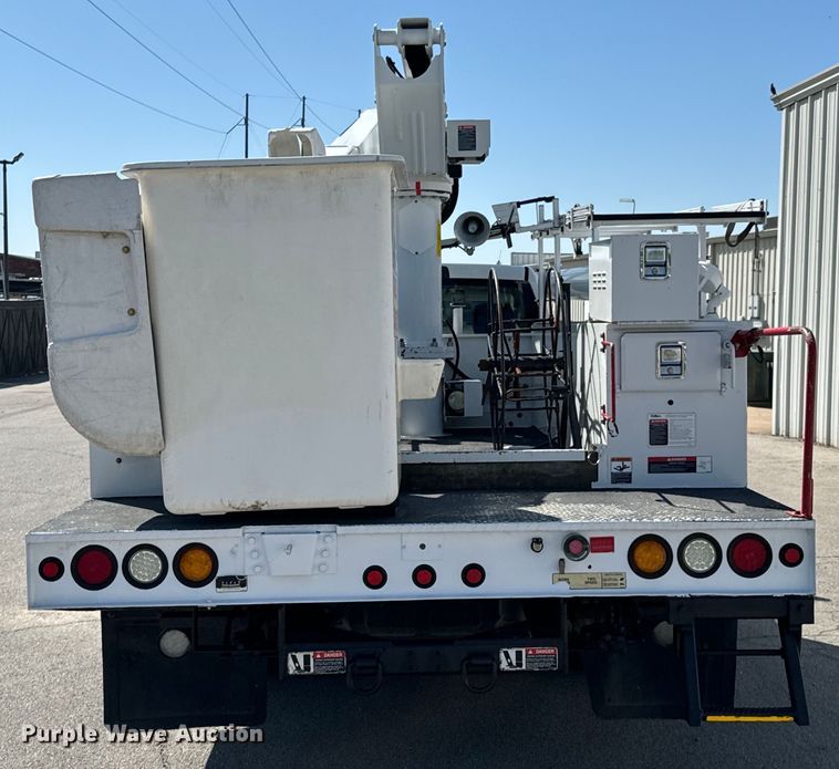 image for item ND9225 2015 Dodge   Ram 5500HD bucket truck