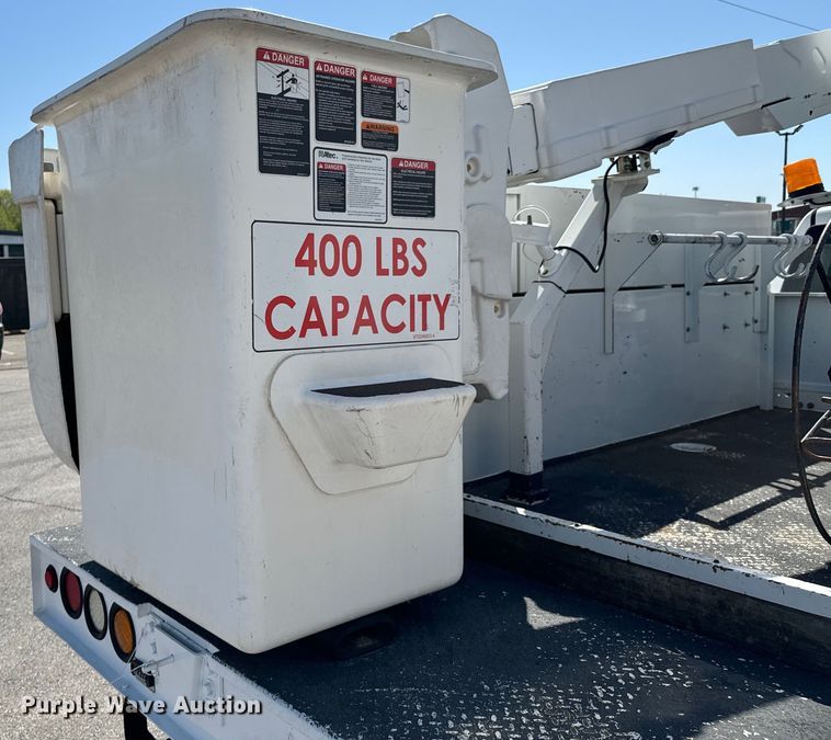 image for item ND9225 2015 Dodge   Ram 5500HD bucket truck